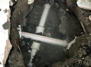 江海阳台漏水维修公司为您分享楼上楼下漏水怎么处理